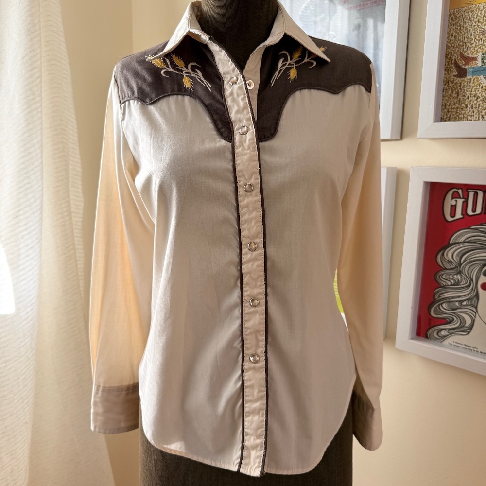 🤠 Vintage 70s Western Embroidered Snap Shirt